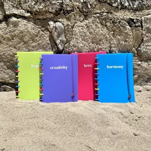 Caderno Colorful Médio